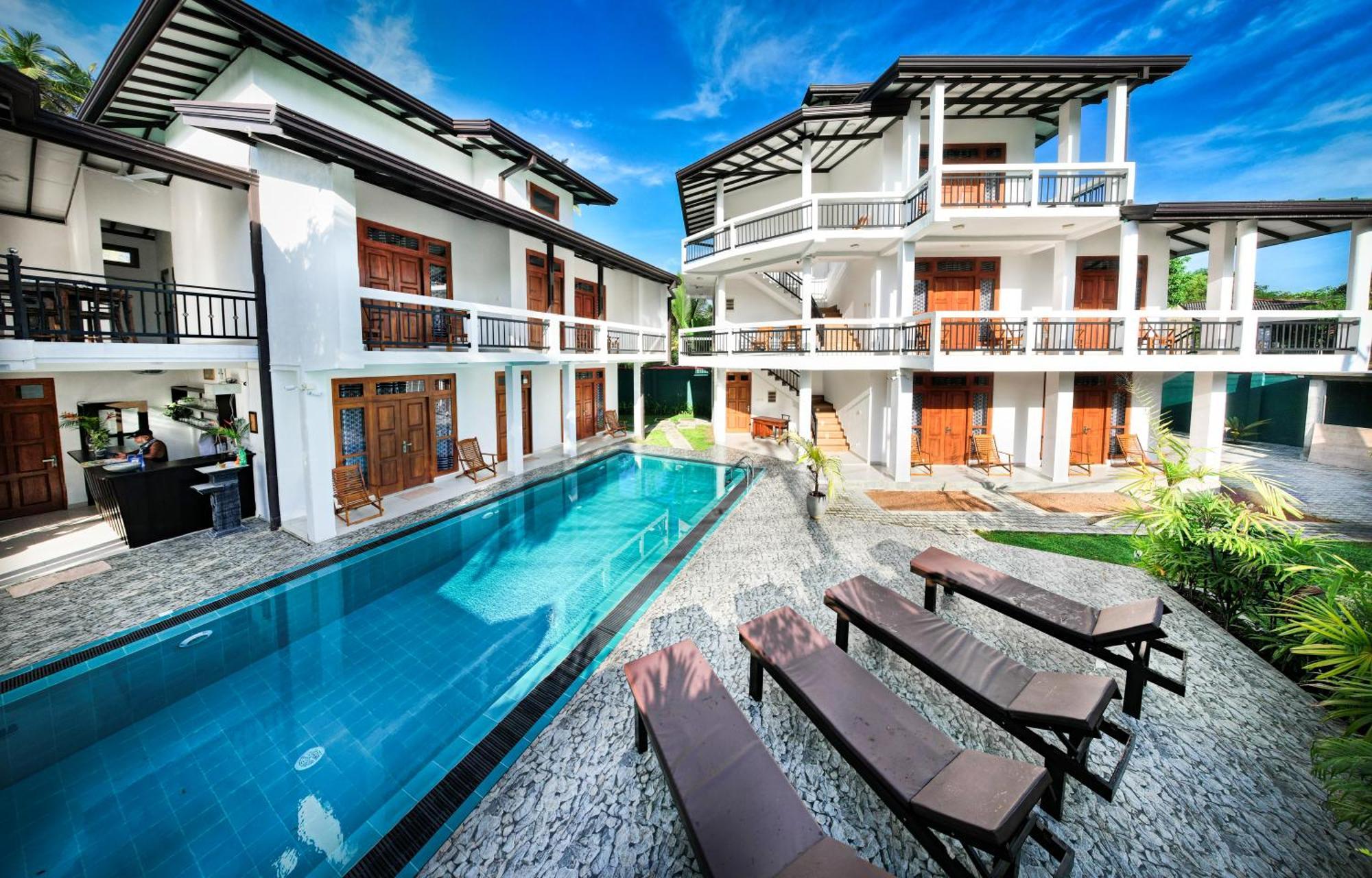 Teya Beach Hotel Ahangama Exterior foto